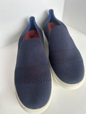 Rothy’s RARE Maritime Lattice Stitch in Navy Blue - Sz. 10.5 EUC